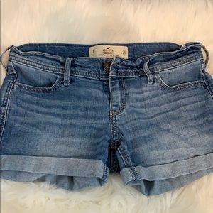 Hollister Jean shorts